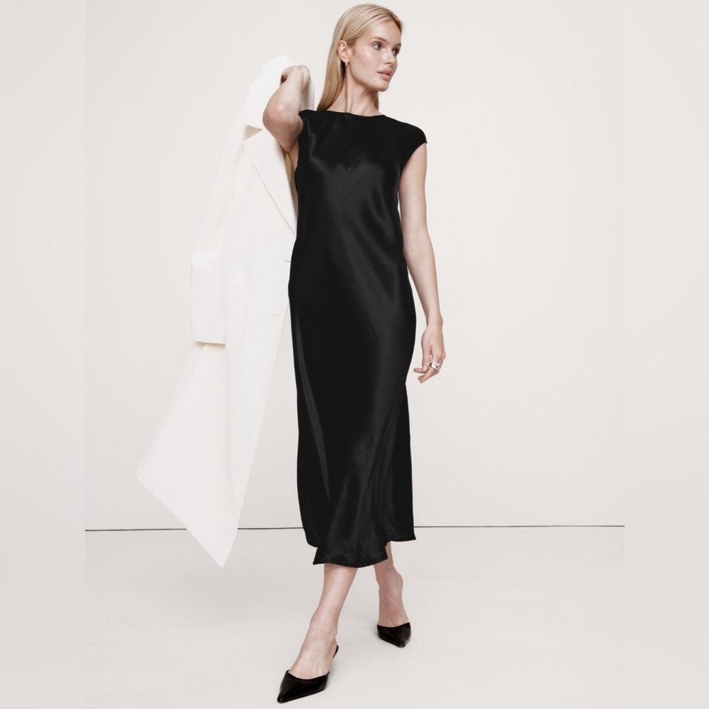 NEW! Banana Republic Black Bias-Cut Satin Midi Dress - XXS 🏒 - Picture 1 of 8